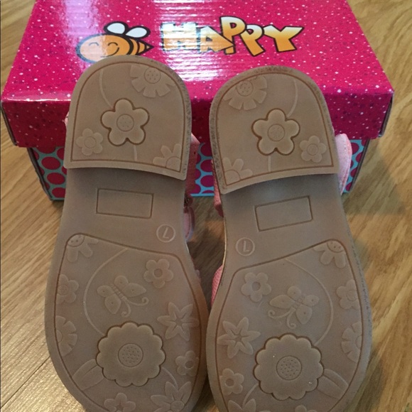 Toddler size 7 pink sandals - Picture 2 of 3